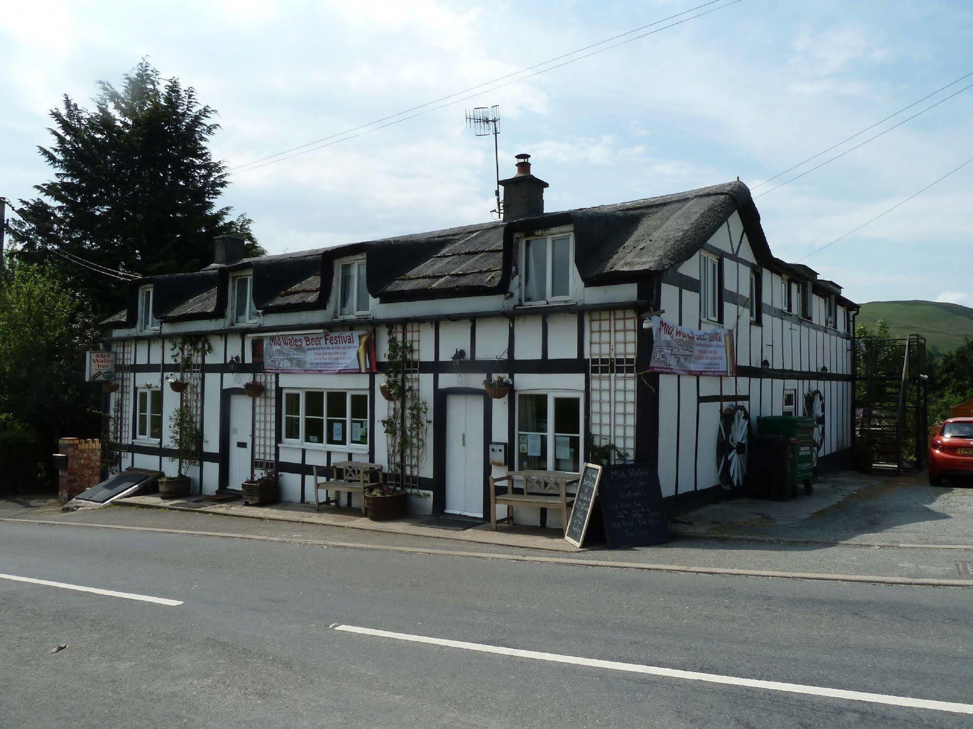 Mid Wales Inn Pant-y-Dwr Εξωτερικό φωτογραφία